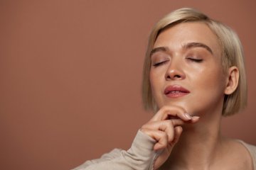 Jesenná starostlivosť o suché pery a ruky s Diamond Honey